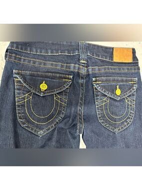 Vintage Y2K True Religion Women’s Jeans–Big-T Flap Pockets Low Rise Perfection!